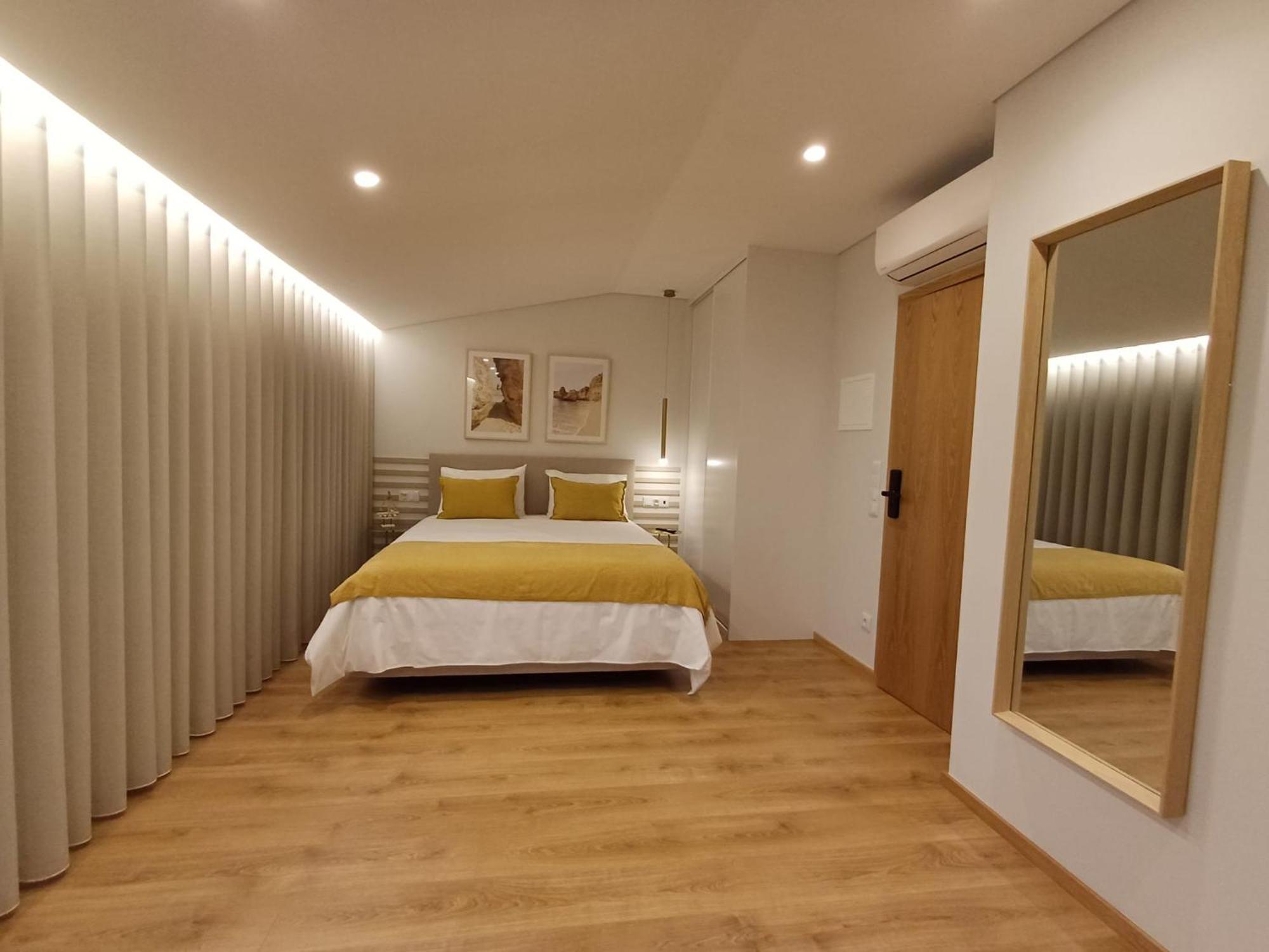 Oporto Suites Moreira  Exterior photo
