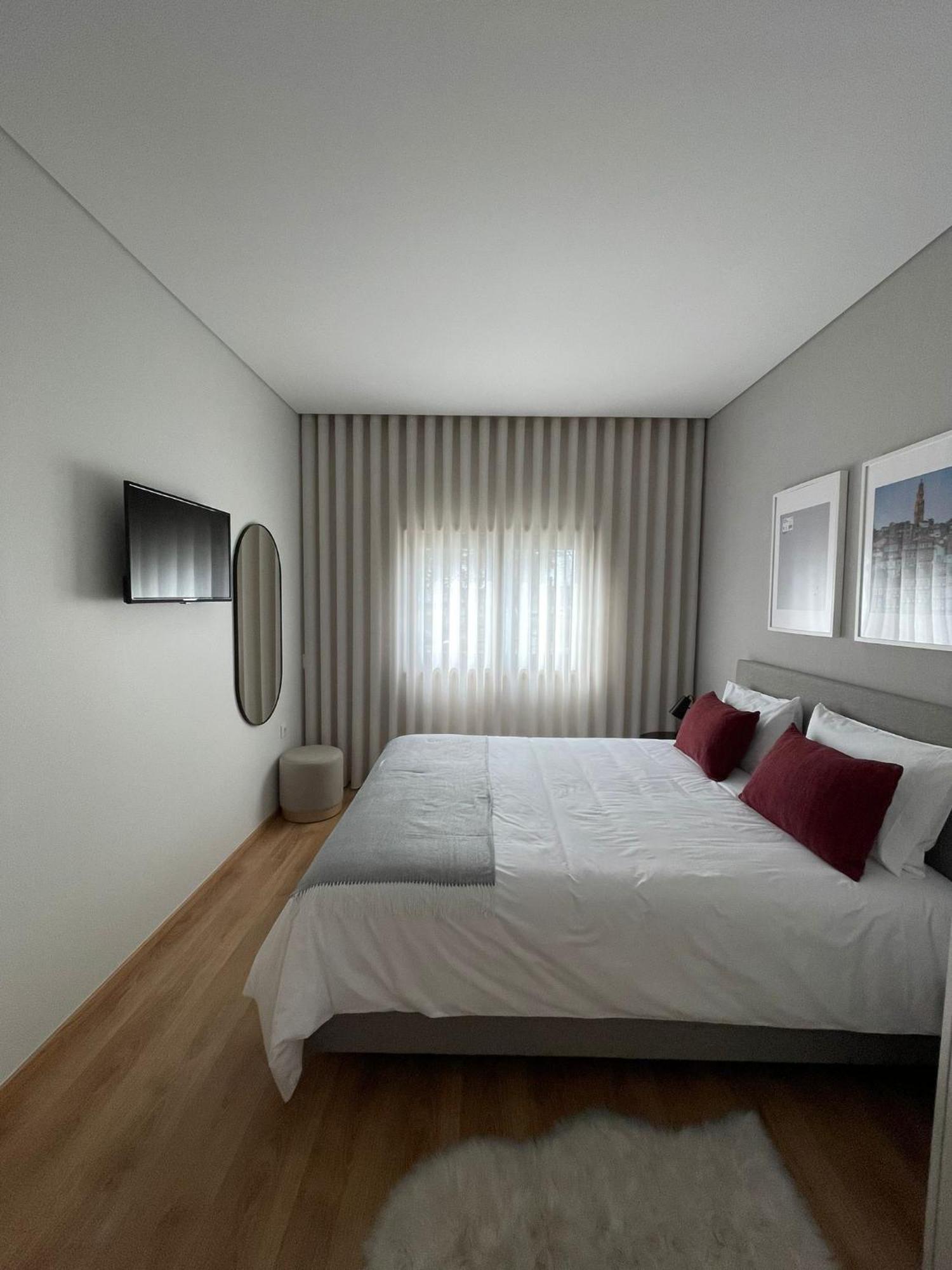 Oporto Suites Moreira  Exterior photo